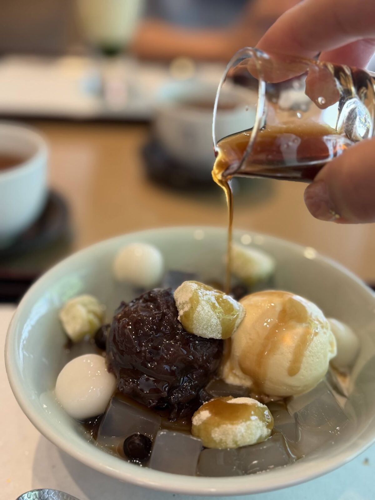 鶴屋吉信のあんみつ