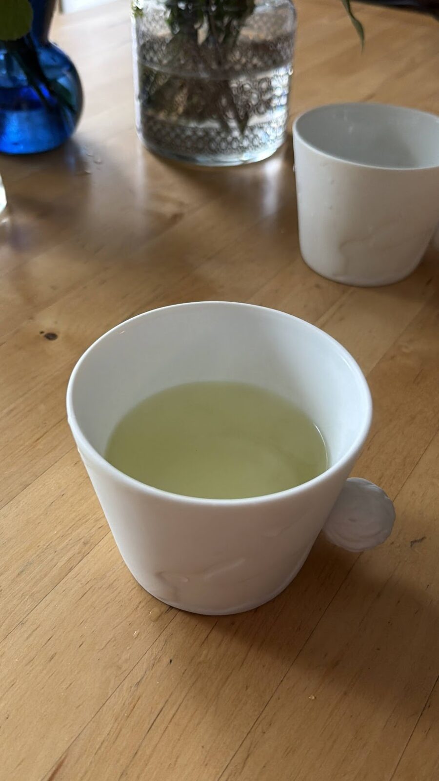 できあがったフレッシュハーブティー